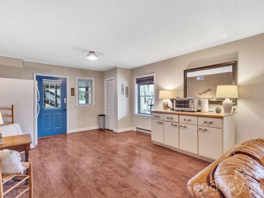 202 Tamarack Road, Beech Mountain, NC 28604.  MLS# CAR4371632, YatesRealty ID 22550. Lower Lvl Kitchen