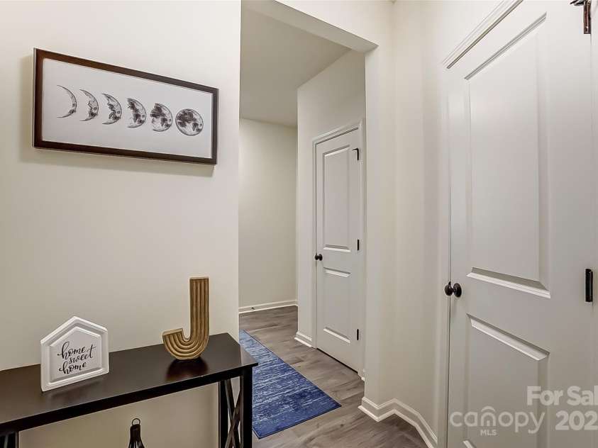 2032 Crooked Oak Lane, York, SC 29745.  MLS# CAR4235659, YatesRealty ID 22551. 