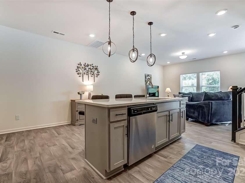 2032 Crooked Oak Lane, York, SC 29745.  MLS# CAR4235659, YatesRealty ID 22551. 