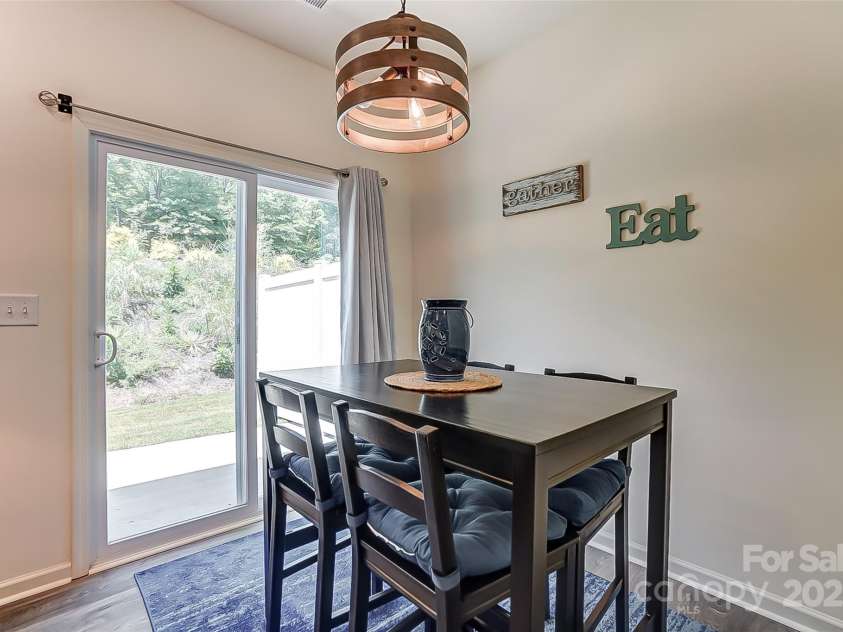 2032 Crooked Oak Lane, York, SC 29745.  MLS# CAR4235659, YatesRealty ID 22551. 