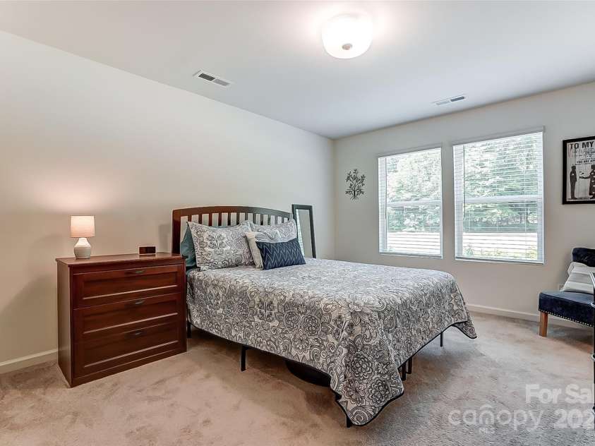 2032 Crooked Oak Lane, York, SC 29745.  MLS# CAR4235659, YatesRealty ID 22551. 