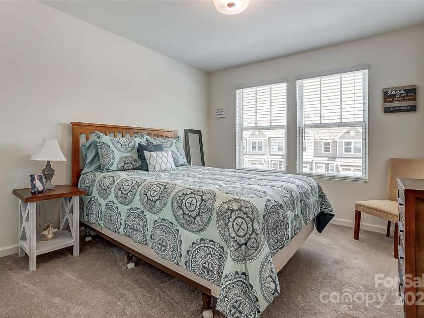 2032 Crooked Oak Lane, York, SC 29745.  MLS# CAR4235659, YatesRealty ID 22551. 