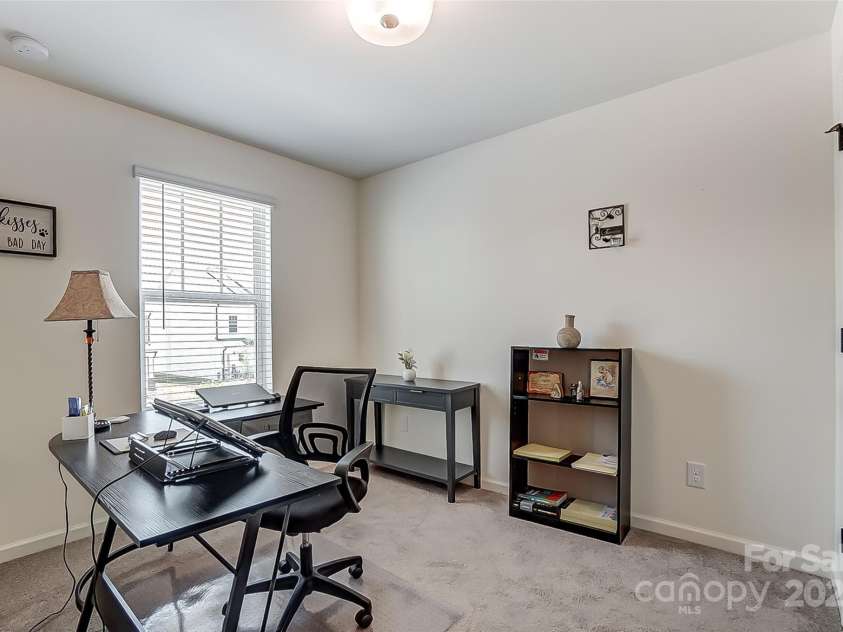 2032 Crooked Oak Lane, York, SC 29745.  MLS# CAR4235659, YatesRealty ID 22551. 