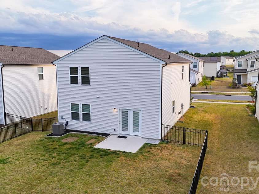 3003 Langhorne Avenue, Concord, NC 28027.  MLS# CAR4376854, YatesRealty ID 22551. 