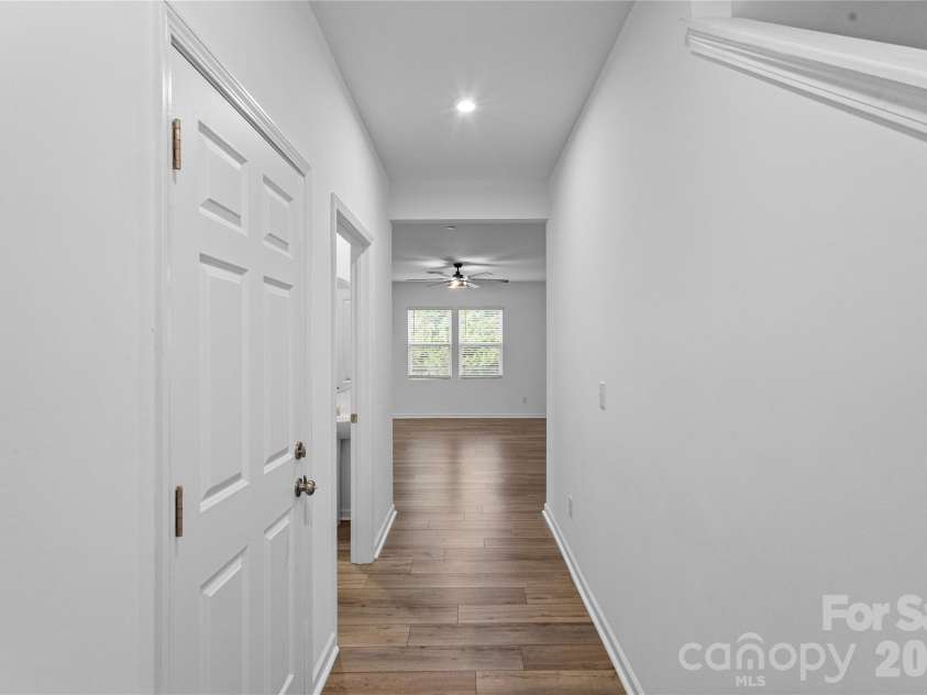 3003 Langhorne Avenue, Concord, NC 28027.  MLS# CAR4376854, YatesRealty ID 22551. Foyer/Entry Garage entry on left.