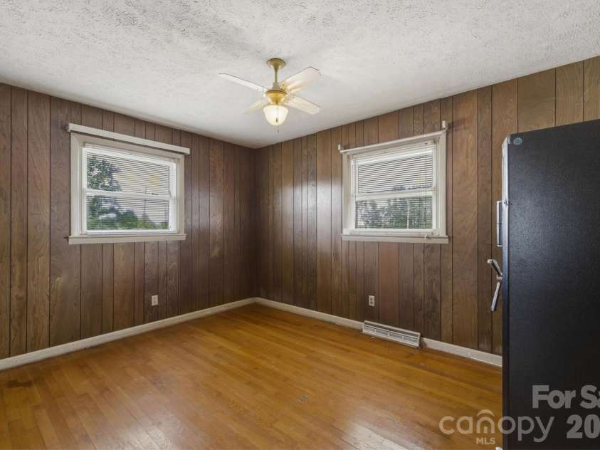930 Enola Road, Morganton, NC 28655.  MLS# CAR4376994, YatesRealty ID 22552. 