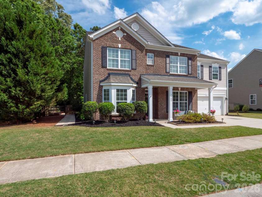 7909 Prescott Glen Parkway, Waxhaw, NC 28173.  MLS# CAR4377766, YatesRealty ID 22553. 