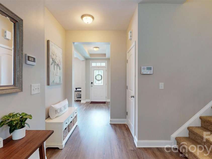 7909 Prescott Glen Parkway, Waxhaw, NC 28173.  MLS# CAR4377766, YatesRealty ID 22553. 