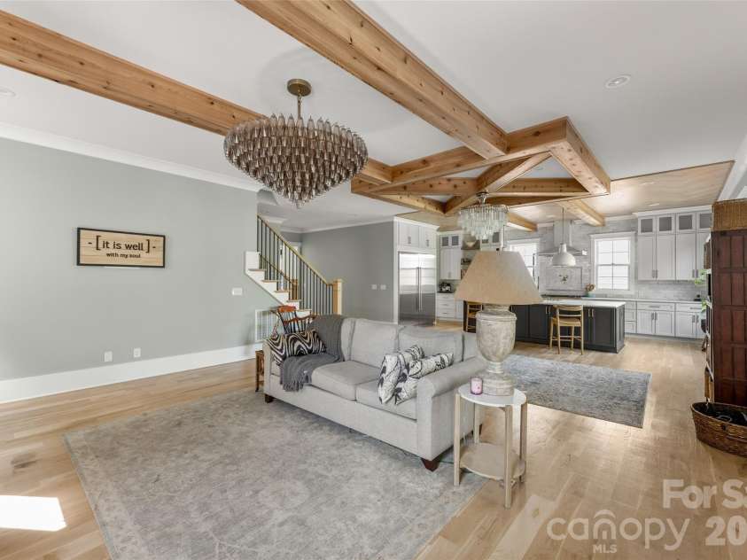 1512 Parson Street, Charlotte, NC 28205.  MLS# CAR4377788, YatesRealty ID 22554. 