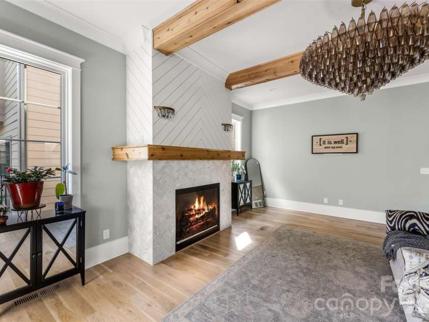 1512 Parson Street, Charlotte, NC 28205.  MLS# CAR4377788, YatesRealty ID 22554. 