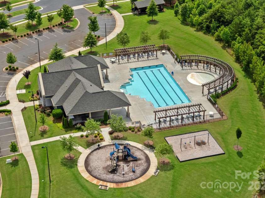 2185 Loire Valley Drive, Fort Mill, SC 29707.  MLS# CAR4291399, YatesRealty ID 22555. 