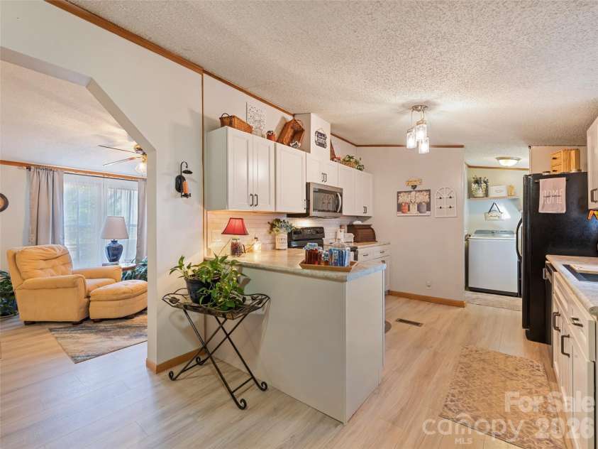 136 Peaceful Valley Drive, Leicester, NC 28748.  MLS# CAR4378331, YatesRealty ID 22556. Completely updated kitchen