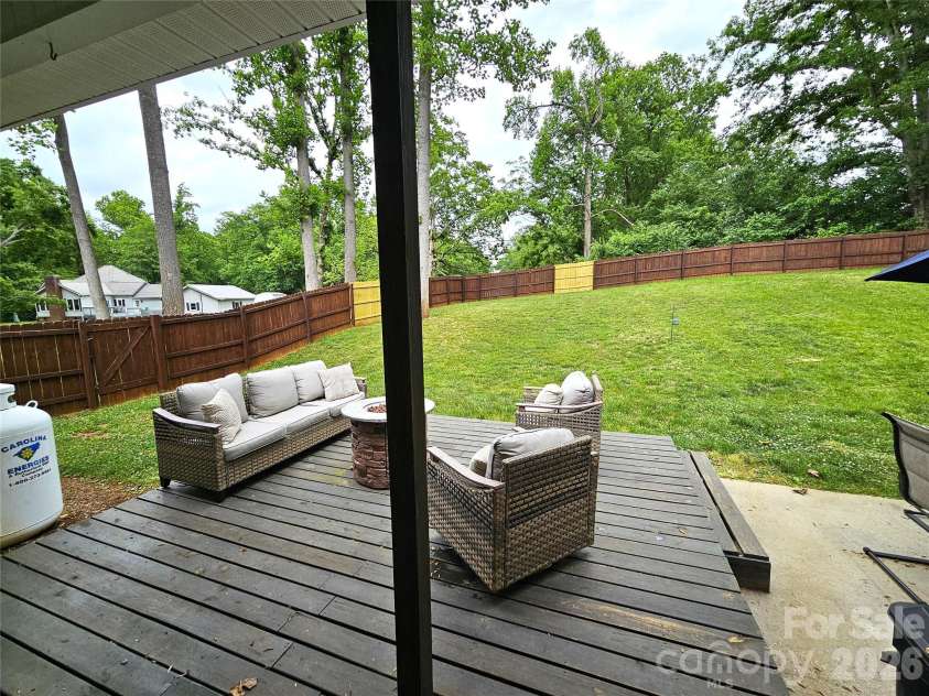 111 Old Hickory Drive, Morganton, NC 28655.  MLS# CAR4376856, YatesRealty ID 22559. Back Deck