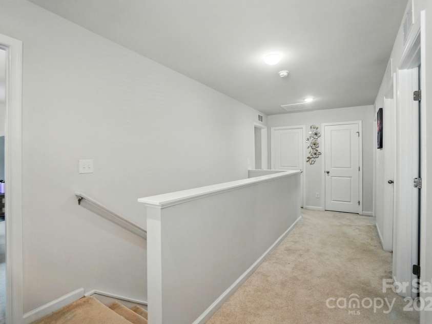 4439 Wild Ridge Drive, Charlotte, NC 28215.  MLS# CAR4251048, YatesRealty ID 22559. 