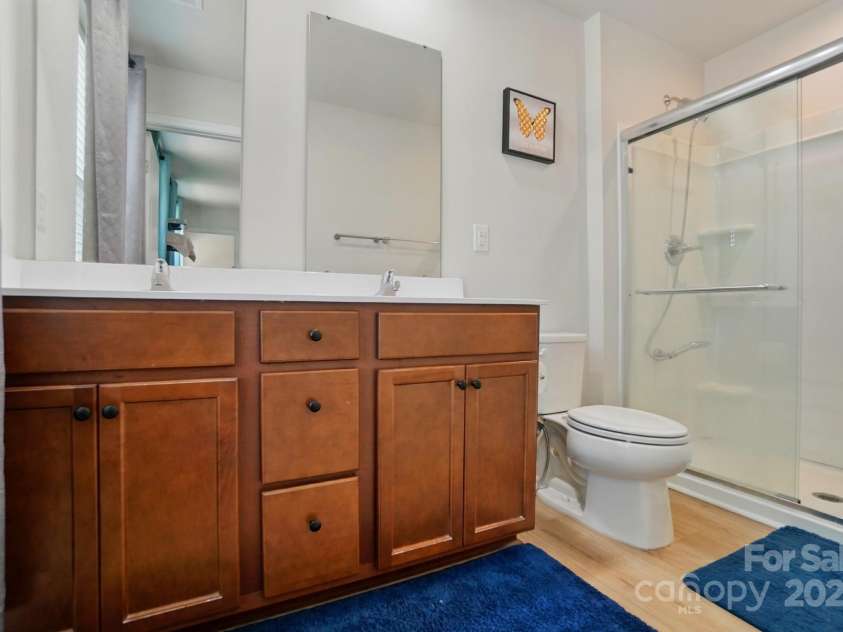 4439 Wild Ridge Drive, Charlotte, NC 28215.  MLS# CAR4251048, YatesRealty ID 22559. 