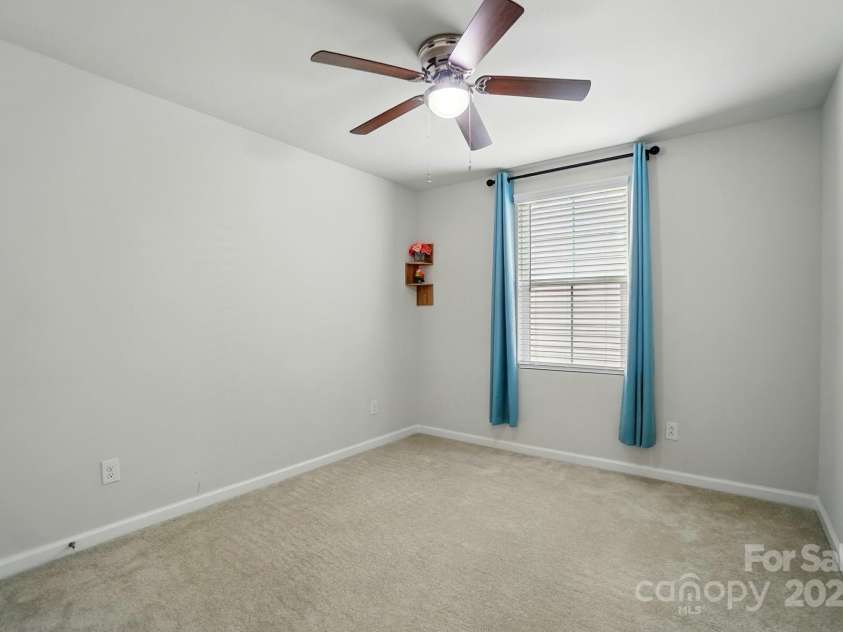 4439 Wild Ridge Drive, Charlotte, NC 28215.  MLS# CAR4251048, YatesRealty ID 22559. 