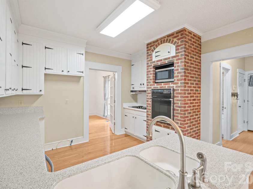 1223 Creekside Drive, Conover, NC 28613.  MLS# CAR4337050, YatesRealty ID 2256. 