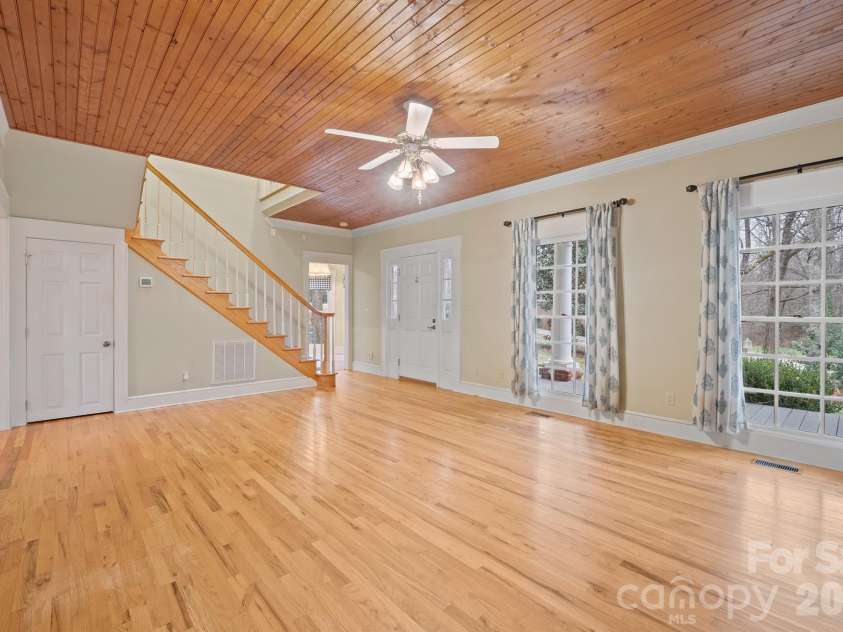 1223 Creekside Drive, Conover, NC 28613.  MLS# CAR4337050, YatesRealty ID 2256. 