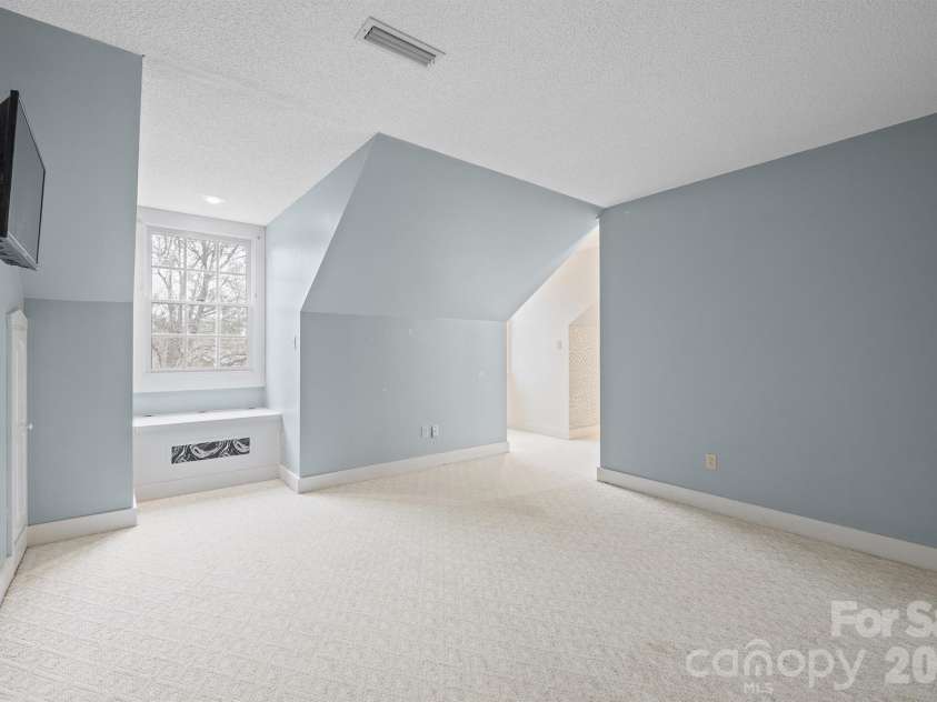 1223 Creekside Drive, Conover, NC 28613.  MLS# CAR4337050, YatesRealty ID 2256. 