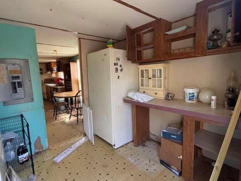 127 Round Top Road, Mill Spring, NC 28756.  MLS# CAR4217273, YatesRealty ID 2256. 
