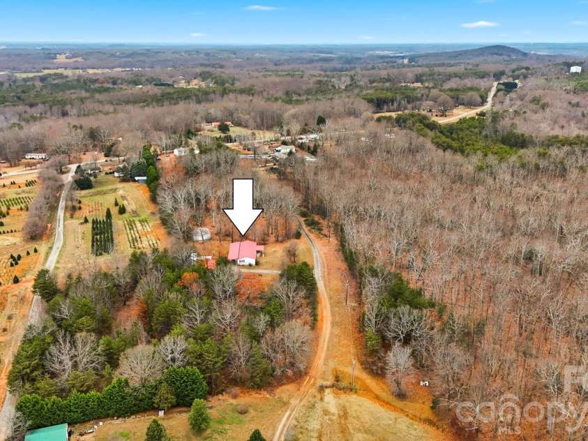 4915 Quartz Ridge Drive, Maiden, NC 28650.  MLS# CAR4328743, YatesRealty ID 2256. 