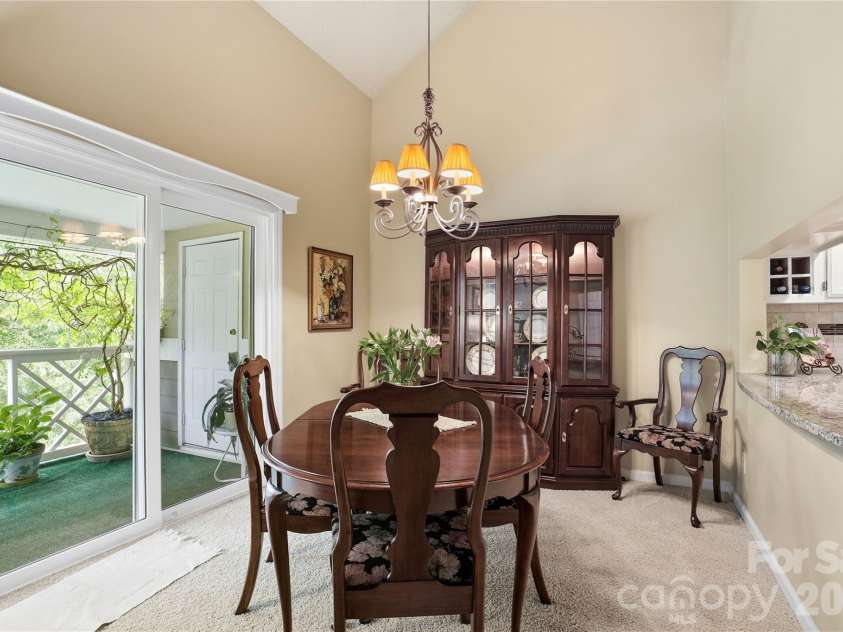 19823 Henderson Road, Cornelius, NC 28031.  MLS# CAR4377209, YatesRealty ID 22560. Open concept