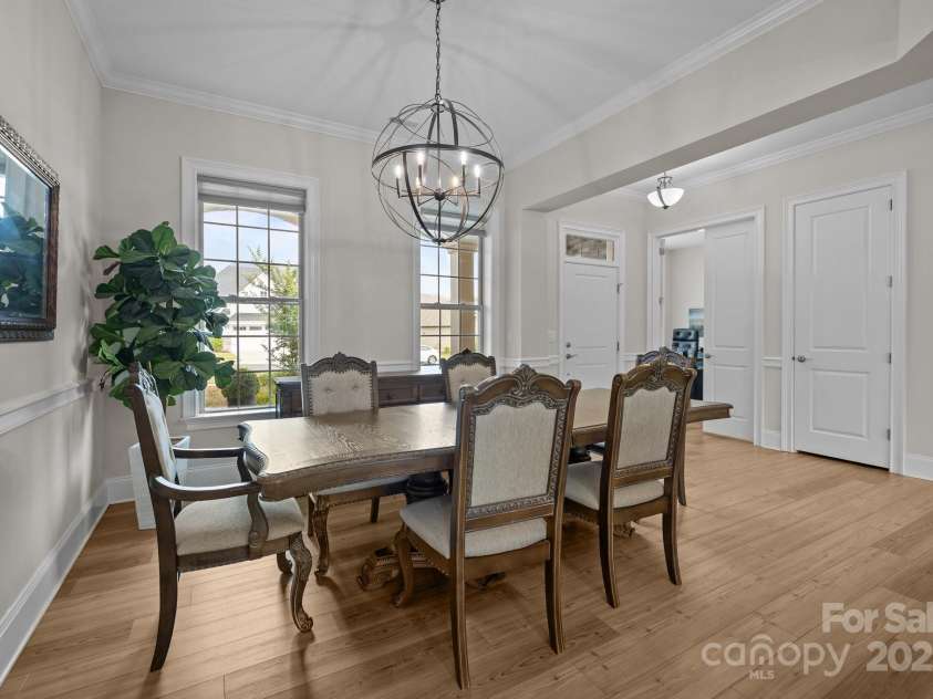 82120 Standing Oak Drive, Charlotte, NC 28278.  MLS# CAR4269011, YatesRealty ID 22560. 