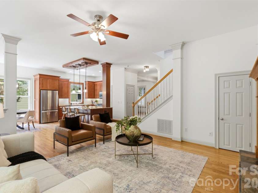 739 Julia Street, Fort Mill, SC 29708.  MLS# CAR4380412, YatesRealty ID 22561. Great Room