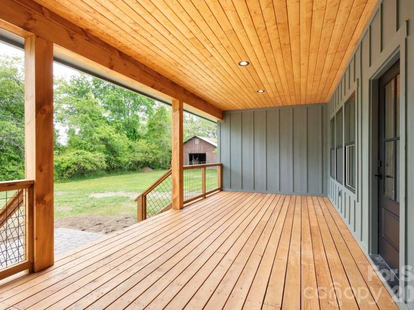 34 Old Souther Road, Mills River, NC 28759.  MLS# CAR4380756, YatesRealty ID 22562. 