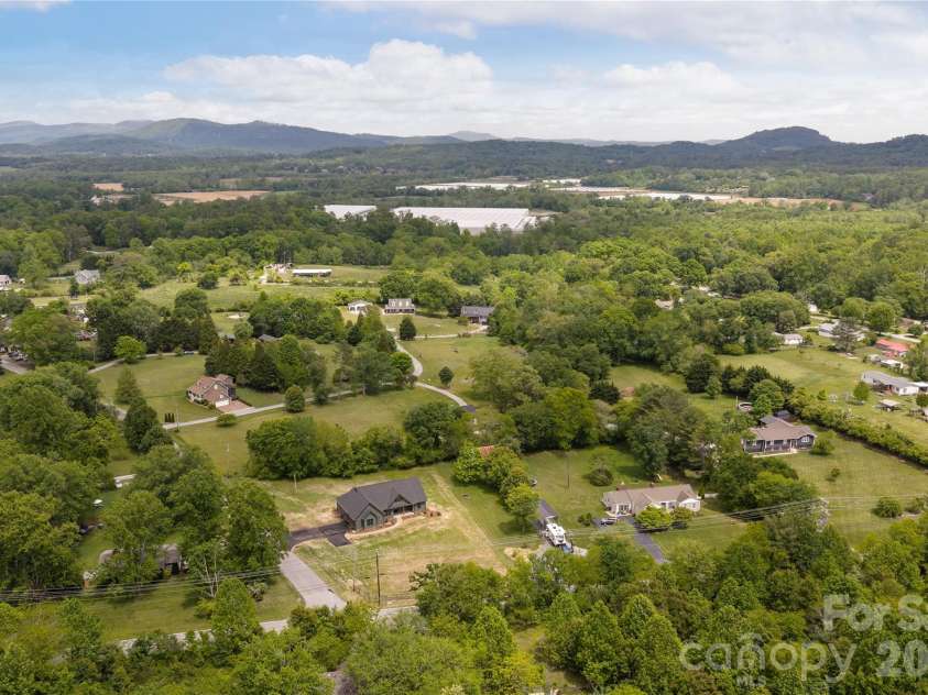 34 Old Souther Road, Mills River, NC 28759.  MLS# CAR4380756, YatesRealty ID 22562. 