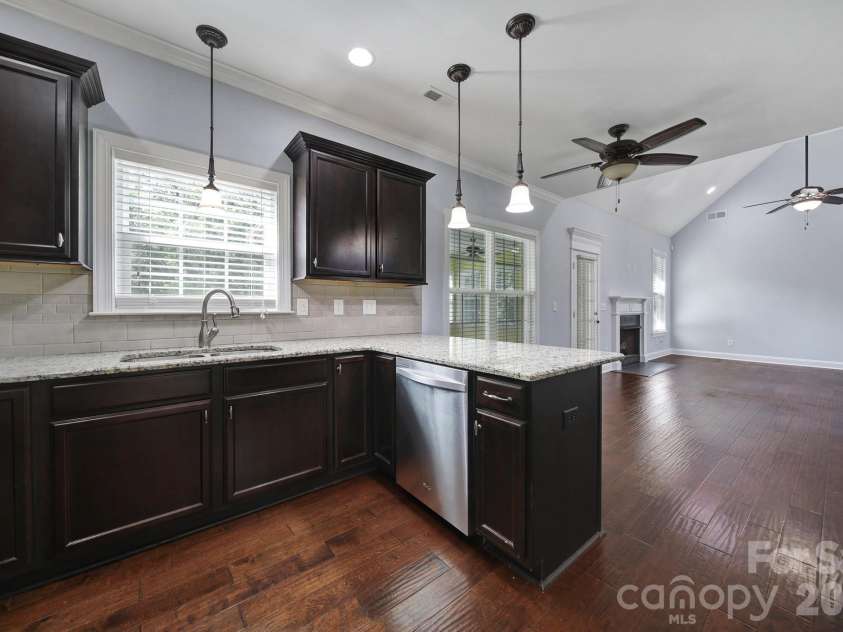3003 Sparkston Lane, Rock Hill, SC 29732.  MLS# CAR4372253, YatesRealty ID 22563. 