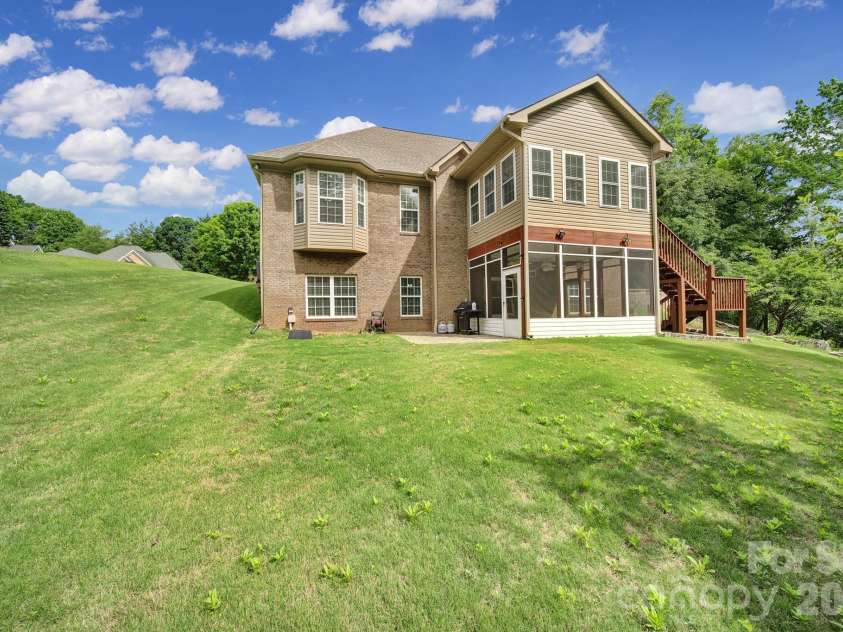 3003 Sparkston Lane, Rock Hill, SC 29732.  MLS# CAR4372253, YatesRealty ID 22563. 