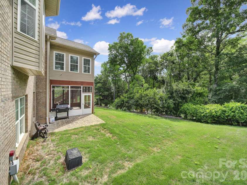3003 Sparkston Lane, Rock Hill, SC 29732.  MLS# CAR4372253, YatesRealty ID 22563. 