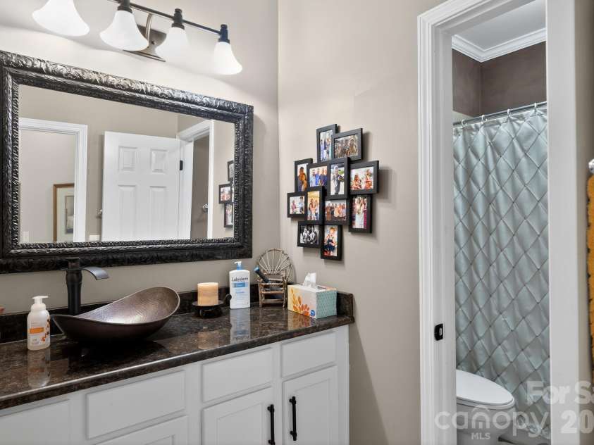 12601 Kane Alexander Drive, Huntersville, NC 28078.  MLS# CAR4406524, YatesRealty ID 22565. 