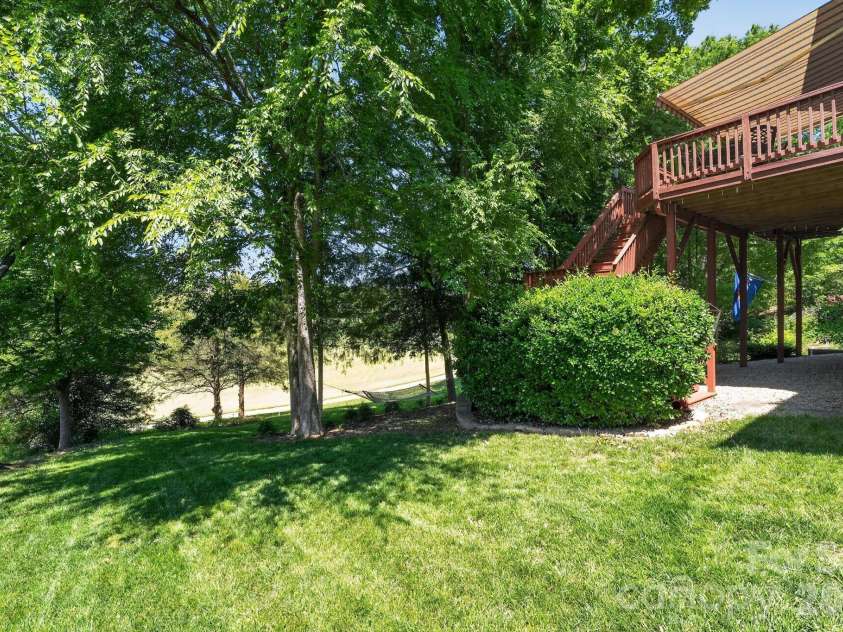 12601 Kane Alexander Drive, Huntersville, NC 28078.  MLS# CAR4406524, YatesRealty ID 22565. 