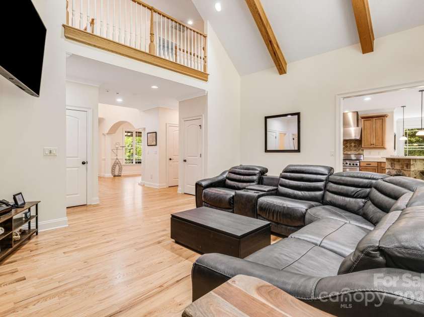 81 Smokemont Drive, Arden, NC 28704.  MLS# CAR4272334, YatesRealty ID 22566. 