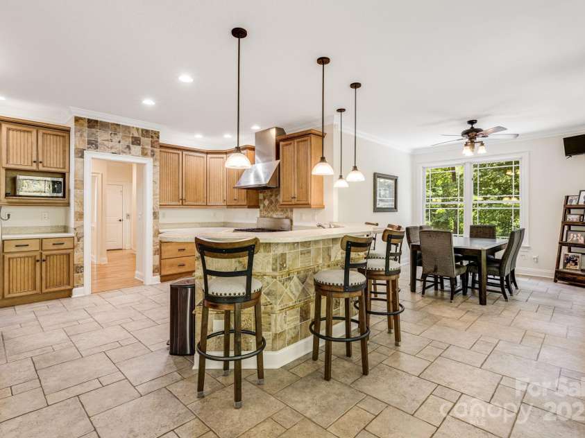 81 Smokemont Drive, Arden, NC 28704.  MLS# CAR4272334, YatesRealty ID 22566. 