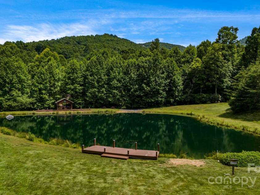 81 Smokemont Drive, Arden, NC 28704.  MLS# CAR4272334, YatesRealty ID 22566. 