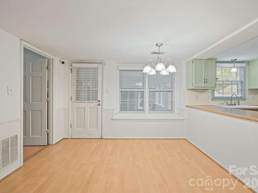 1122 Berry Ridge Road, Charlotte, NC 28270.  MLS# CAR4379547, YatesRealty ID 22569. 