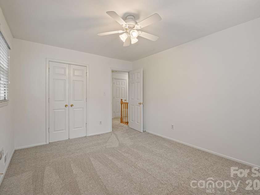 1122 Berry Ridge Road, Charlotte, NC 28270.  MLS# CAR4379547, YatesRealty ID 22569. 