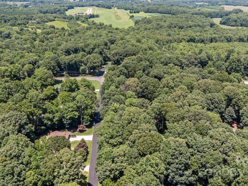 138 Ivy Lane, Mocksville, NC 27028.  MLS# CAR4273059, YatesRealty ID 22569. 