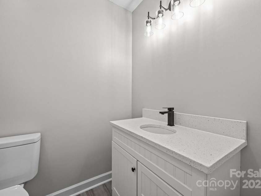 138 Ivy Lane, Mocksville, NC 27028.  MLS# CAR4273059, YatesRealty ID 22569. 