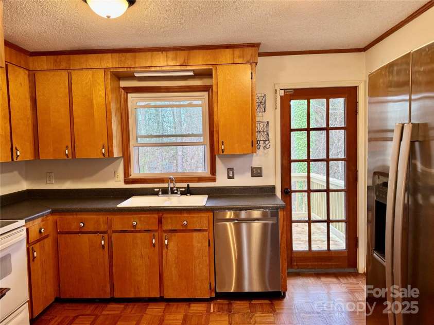 288 Nix Creek Church Road, Marion, NC 28752.  MLS# CAR4324424, YatesRealty ID 2257. 