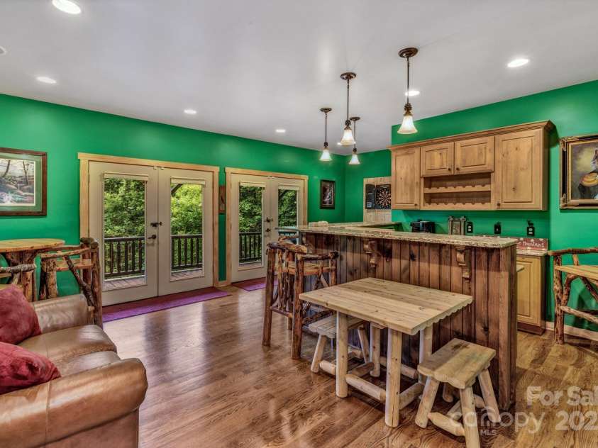 432 Atlantic Falls Trail, Black Mountain, NC 28711.  MLS# CAR4206241, YatesRealty ID 2257. 