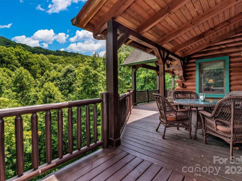 432 Atlantic Falls Trail, Black Mountain, NC 28711.  MLS# CAR4206241, YatesRealty ID 2257. 