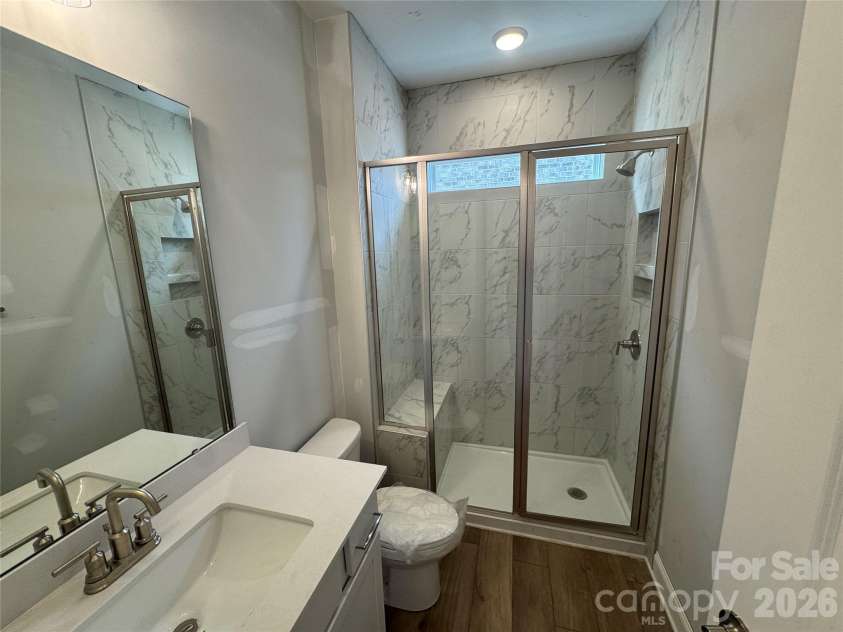 3050 Constitution Lane, Gastonia, NC 28056.  MLS# CAR4349382, YatesRealty ID 22570. Bath 2