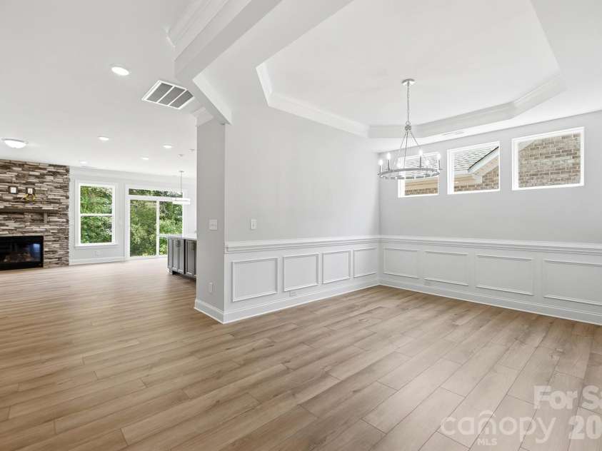 3050 Constitution Lane, Gastonia, NC 28056.  MLS# CAR4349382, YatesRealty ID 22570. Dining Room