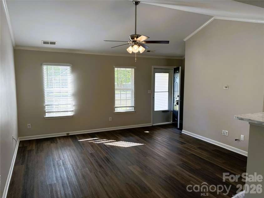 135 Ashmont Drive, Kannapolis, NC 28081.  MLS# CAR4374064, YatesRealty ID 22571. 