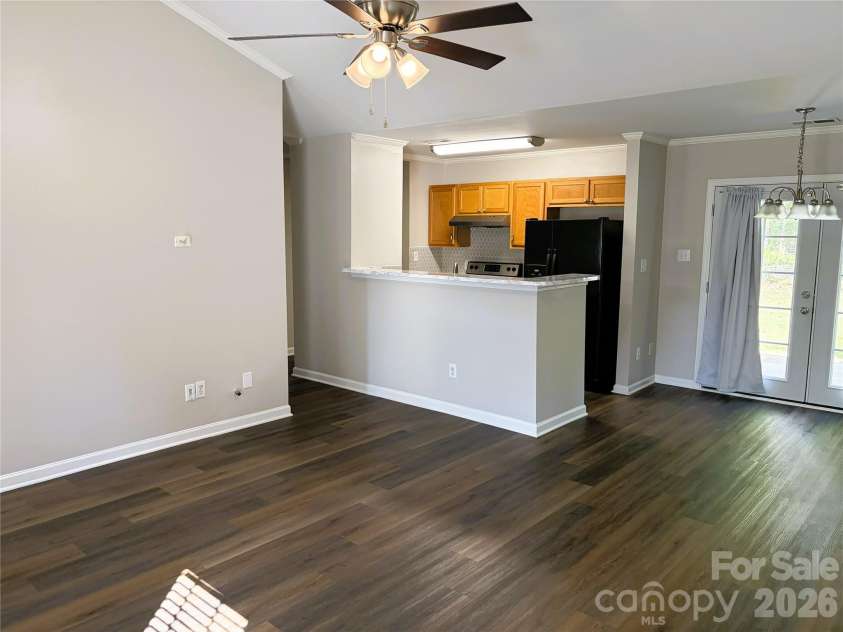 135 Ashmont Drive, Kannapolis, NC 28081.  MLS# CAR4374064, YatesRealty ID 22571. 