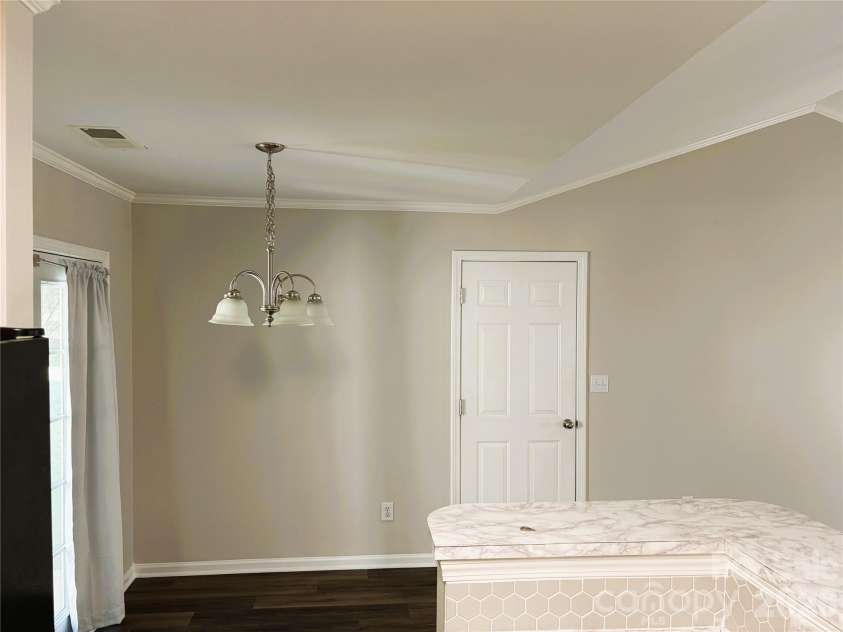 135 Ashmont Drive, Kannapolis, NC 28081.  MLS# CAR4374064, YatesRealty ID 22571. 